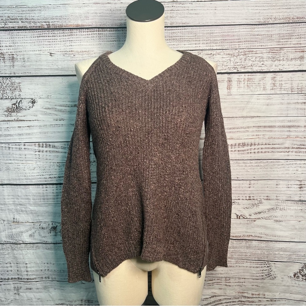 Abercrombie and fitch XS Cold Shoulder Knit Brown Sweater Zipper Front